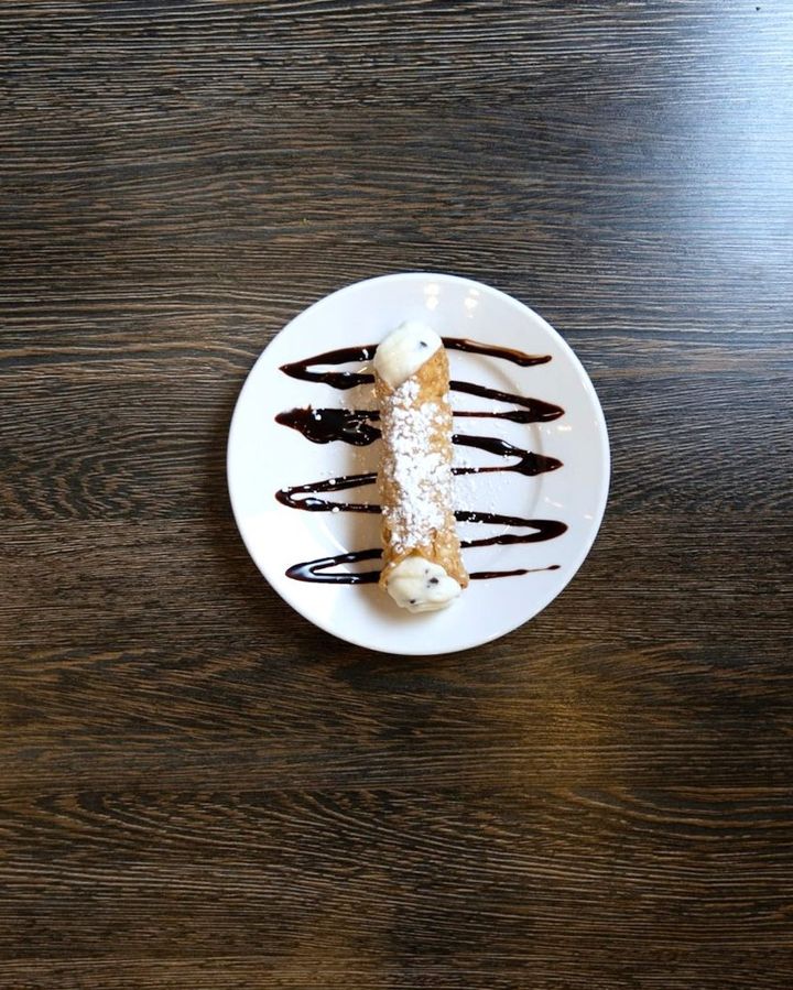 Cannoli with chocolate drizzle