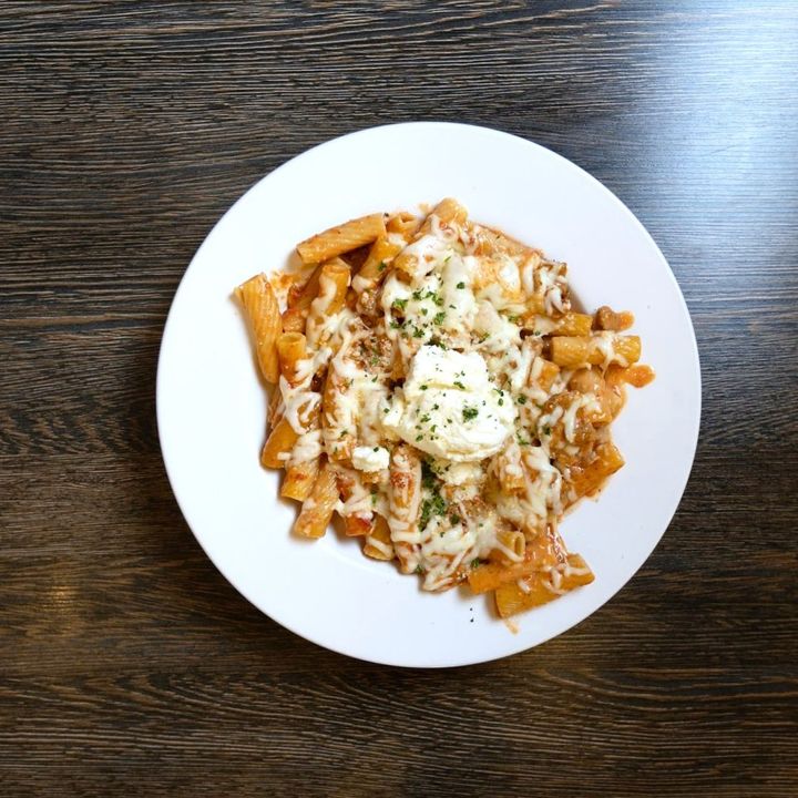 Baked ziti with ricotta and mozzarella